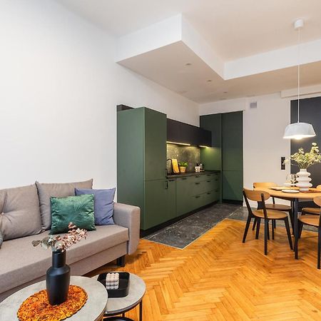 Superapart Grochowska 326 Warszawa Eksteriør billede